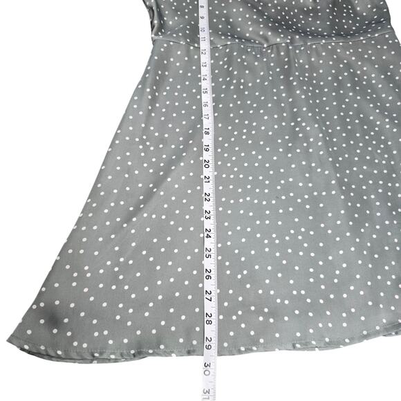 ⭐️Lulu's Gray Silver Polka Dot Spot in My Heart Satin Cowl Neck Mini Dress Sz XL - Picture 8 of 10